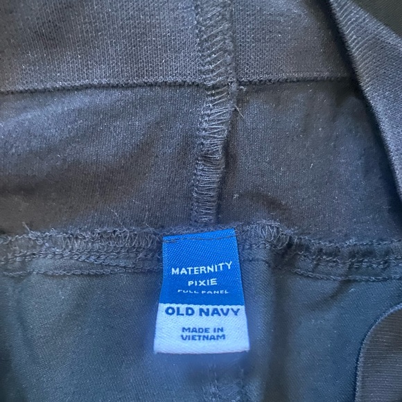 Old Navy Pixie Maternity Pants NWOT - Picture 2 of 2